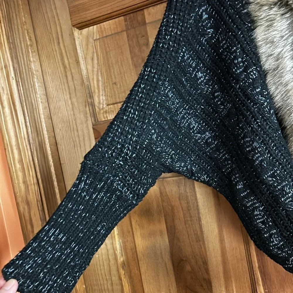 NORTHERN ANGEL FOR ANTHROPOLOGIE FAUX FUR CABLE KNIT CARDIGAN - Picture 6 of 8